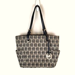 (1308)  Beautiful MICHAEL Michael Kors Womens Handbag